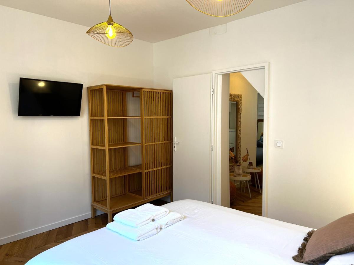 Apartament Le Petit Palais Notre Dame - Heart Of Dijon - With Ac Zewnętrze zdjęcie