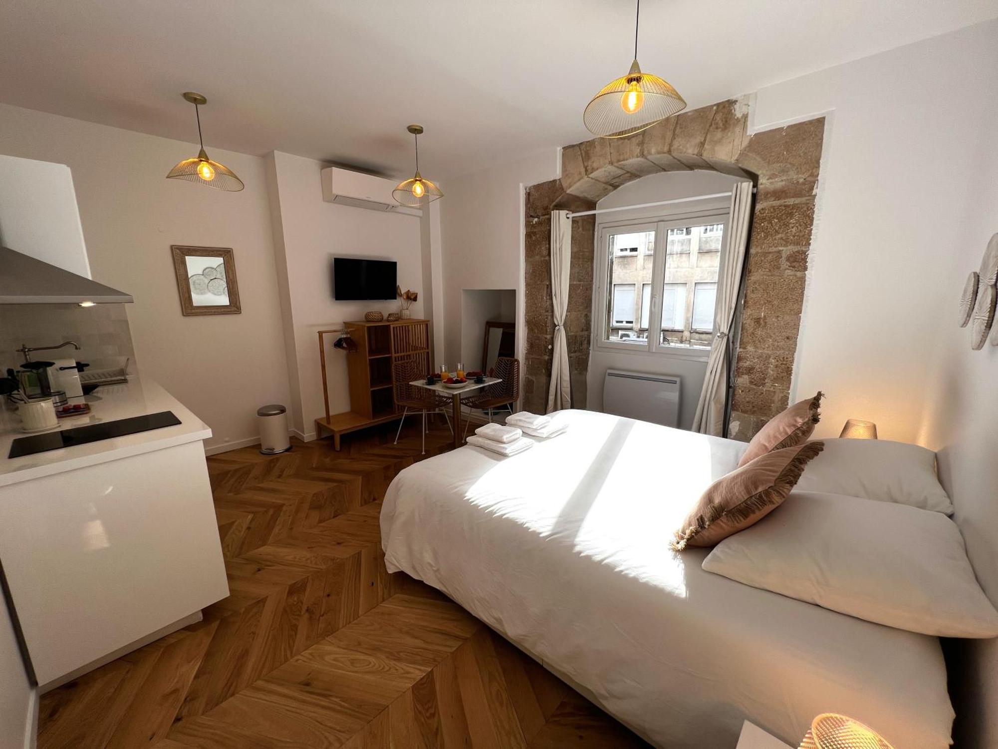 Apartament Le Petit Palais Notre Dame - Heart Of Dijon - With Ac Zewnętrze zdjęcie